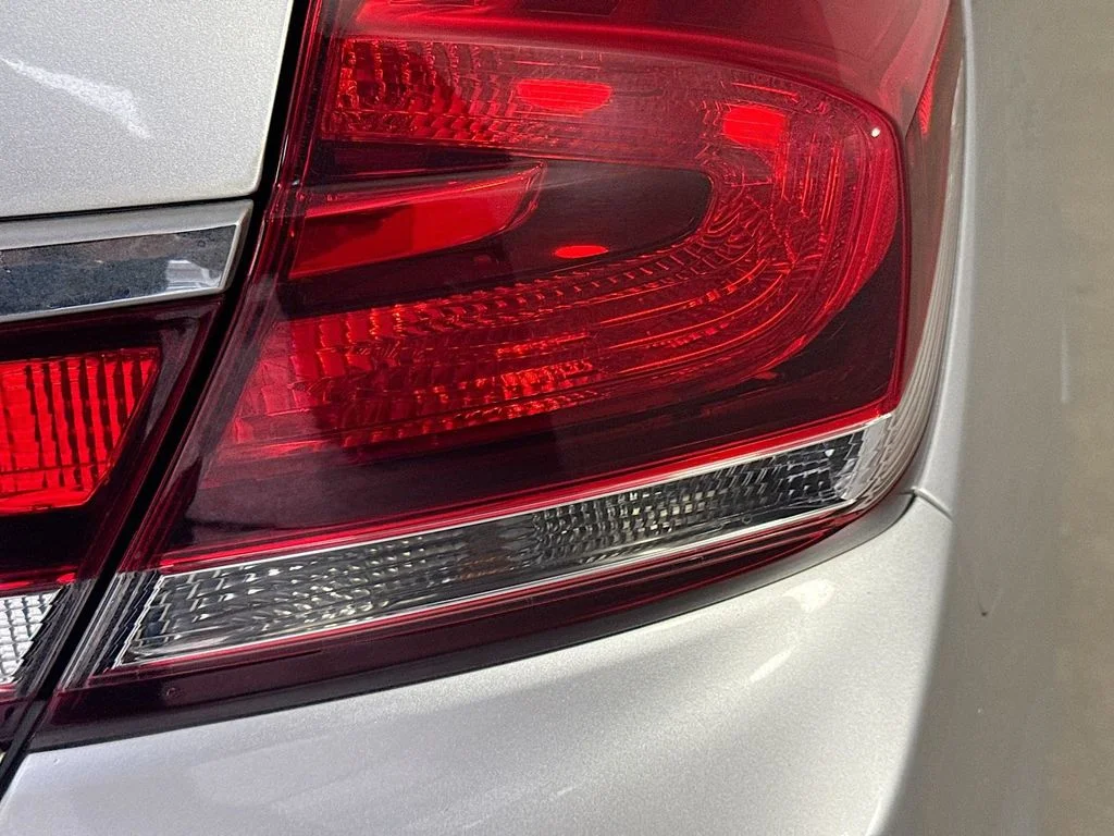 Used 2013 Silver Honda LX image 30
