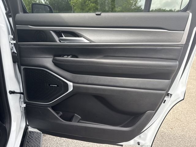 New 2026 White Jeep Limited Altitude image 18