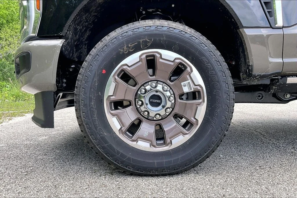 New 2026 Ford Super Duty F-250 King Ranch 4D Crew Cab