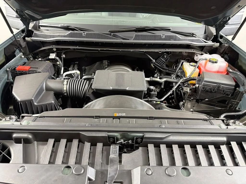 New 2026 Cypress Gray Chevrolet LT image 25