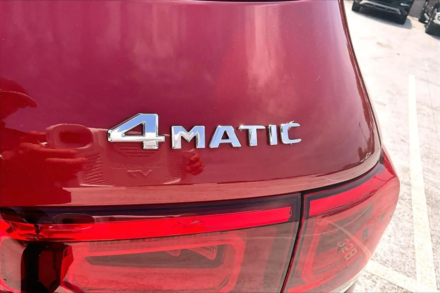 Used 2022 MANUFAKTUR Patagonia Red Metallic Mercedes-Benz GLB 250 image 10