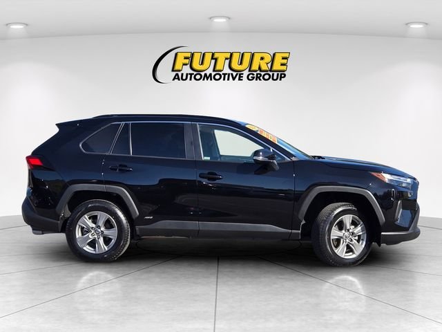 Used 2024 Black Toyota XLE image 3