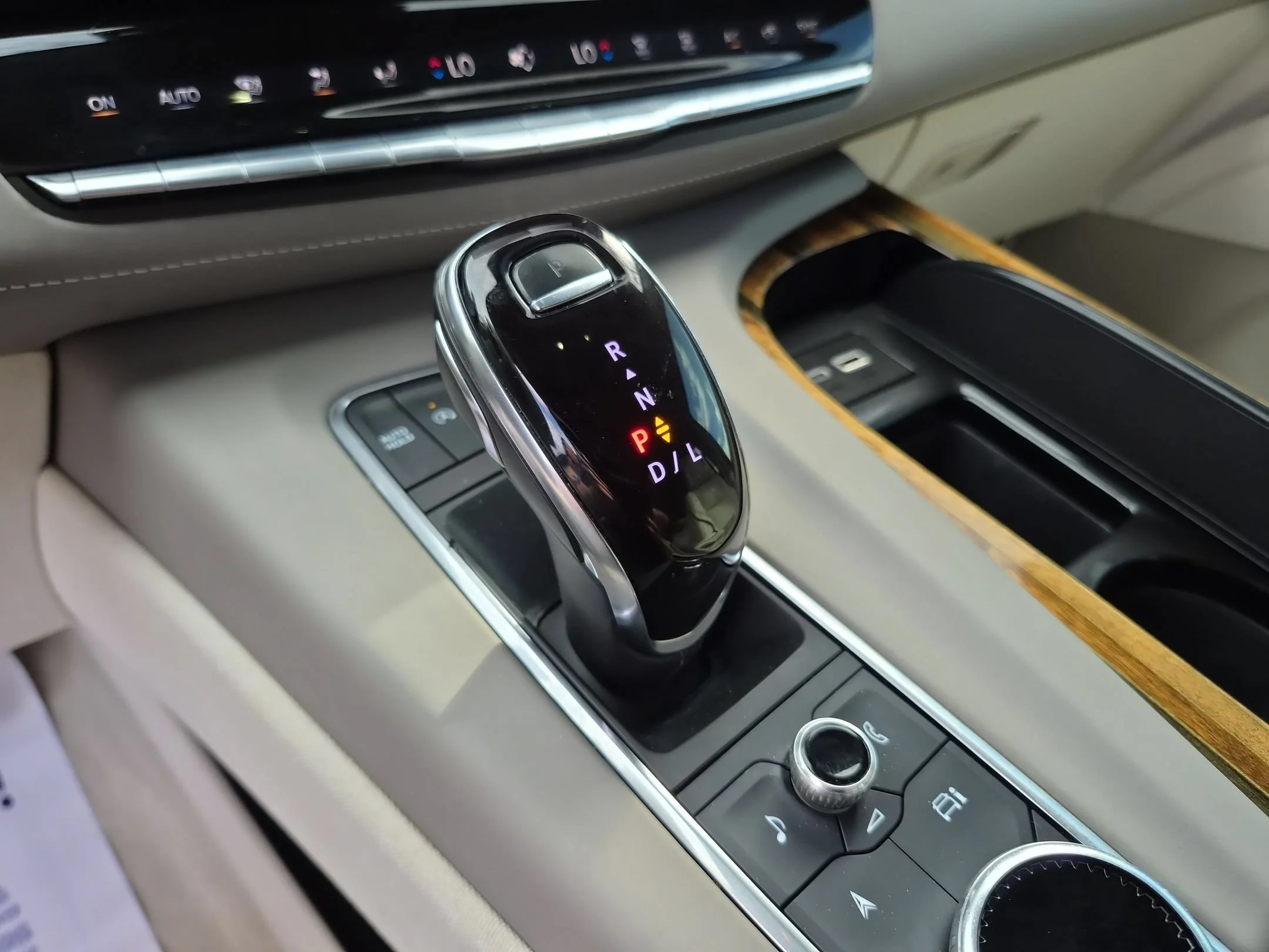 2022 Cadillac Escalade Sport Platinum - Photo 16