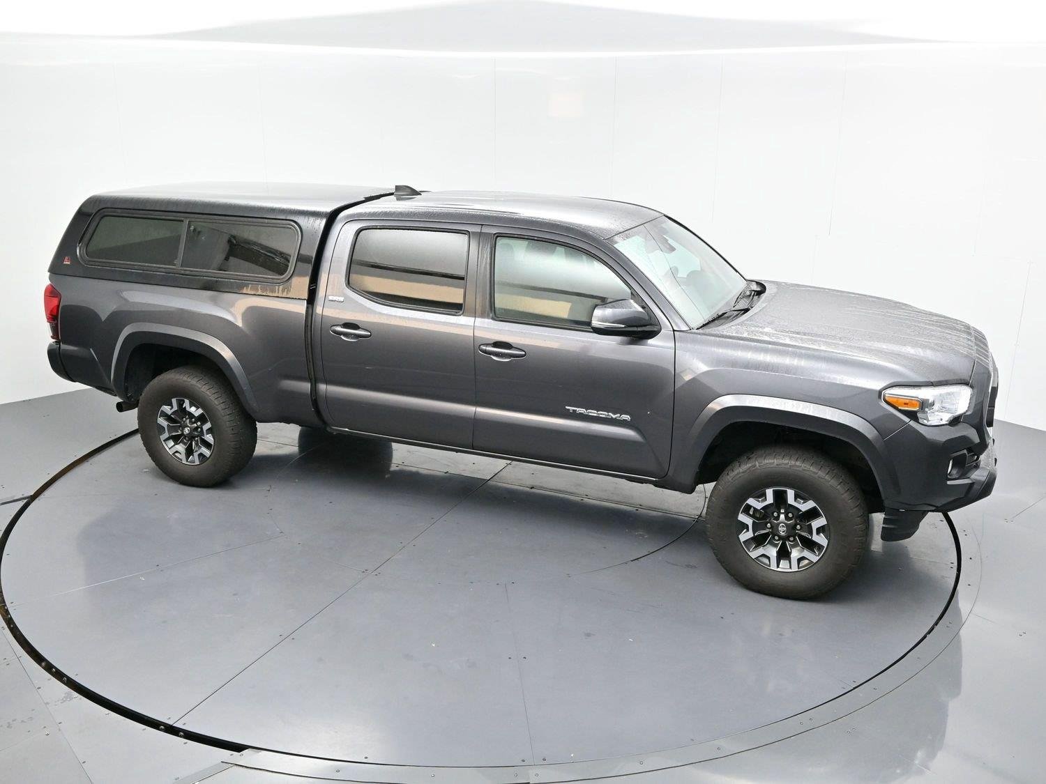 Used 2023 Magnetic Gray Metallic Toyota SR5 image 34