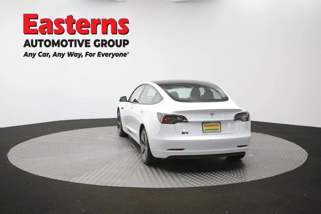 Used 2023 White Tesla Base image 61