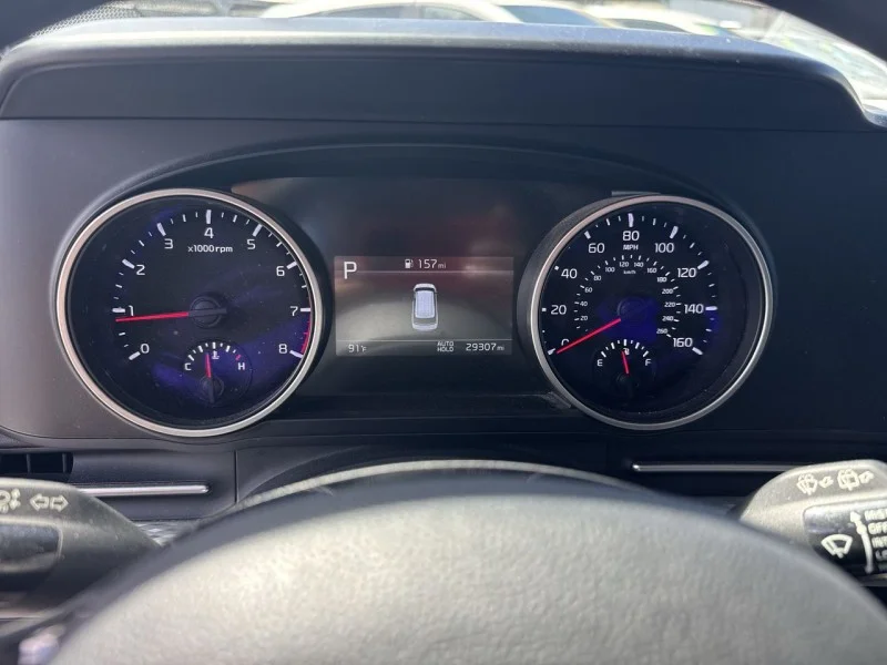 Used 2023 White Kia LX image 22