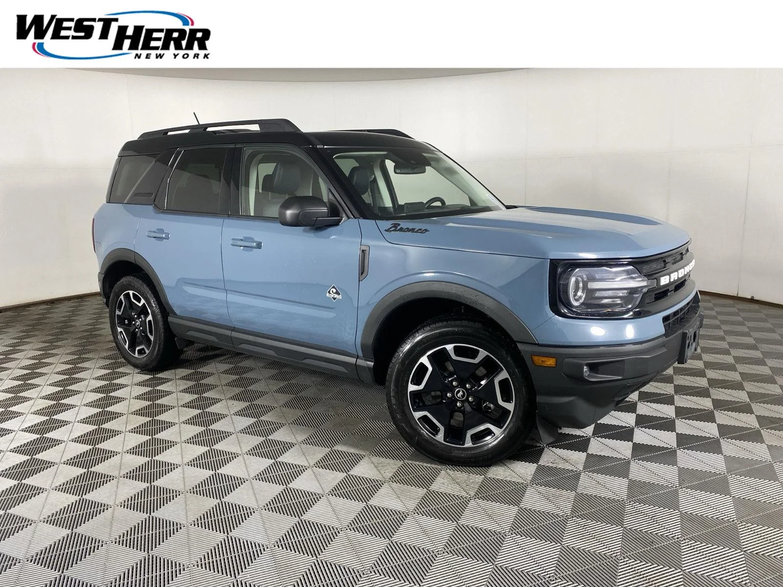 Used 2021 Area 51 Ford Outer Banks image 1