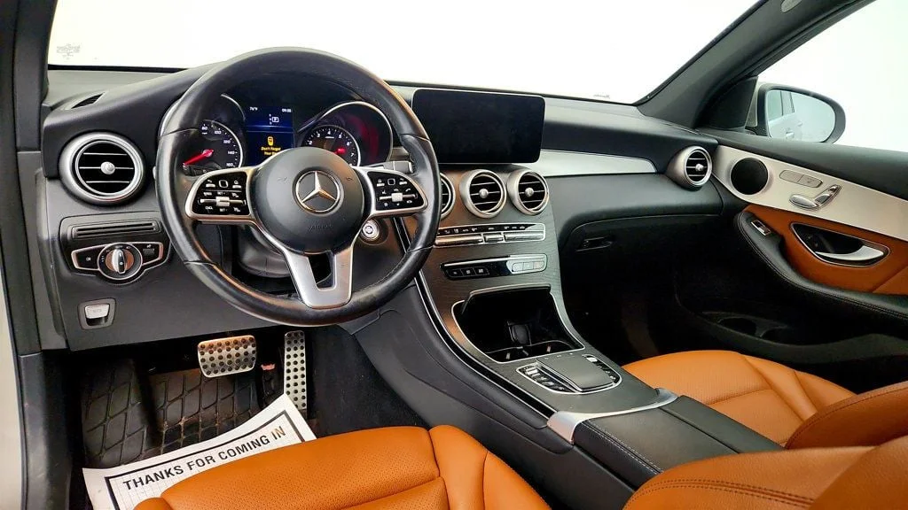 Used 2022 Mojave Silver Metallic Mercedes-Benz GLC 300 4MATIC SUV w/ AMG® Line & Premium Package Lite image 11