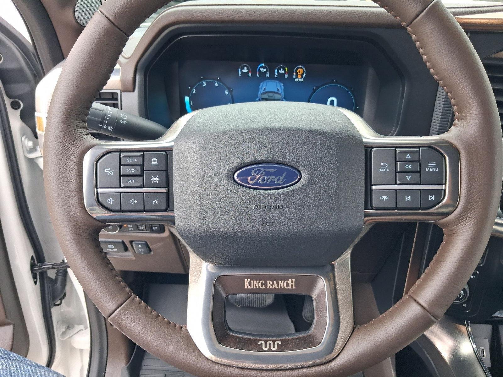 New 2026 Star White Metallic Tri-Coat Ford King Ranch® image 17