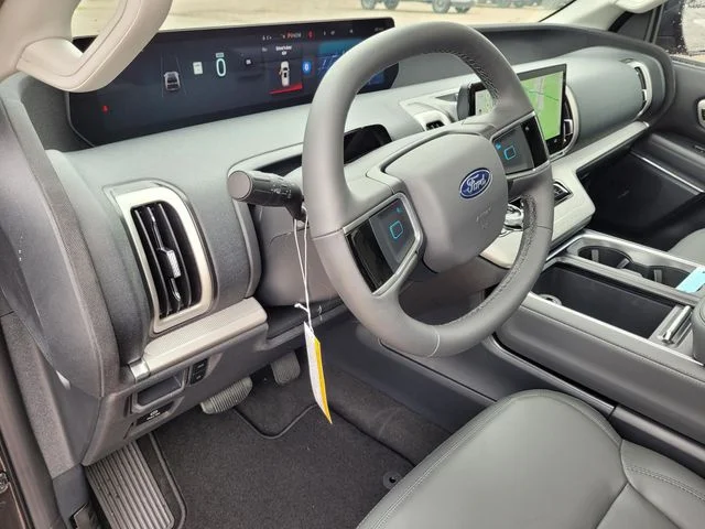 2026 Ford Expedition Active - Photo 21