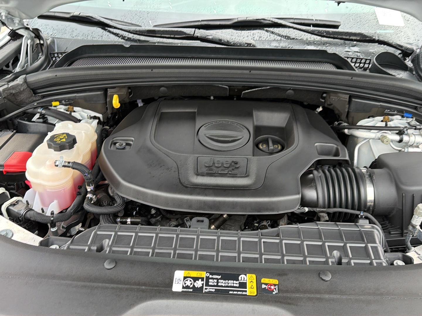 Used 2023 Bright White Clearcoat Jeep Overland image 40