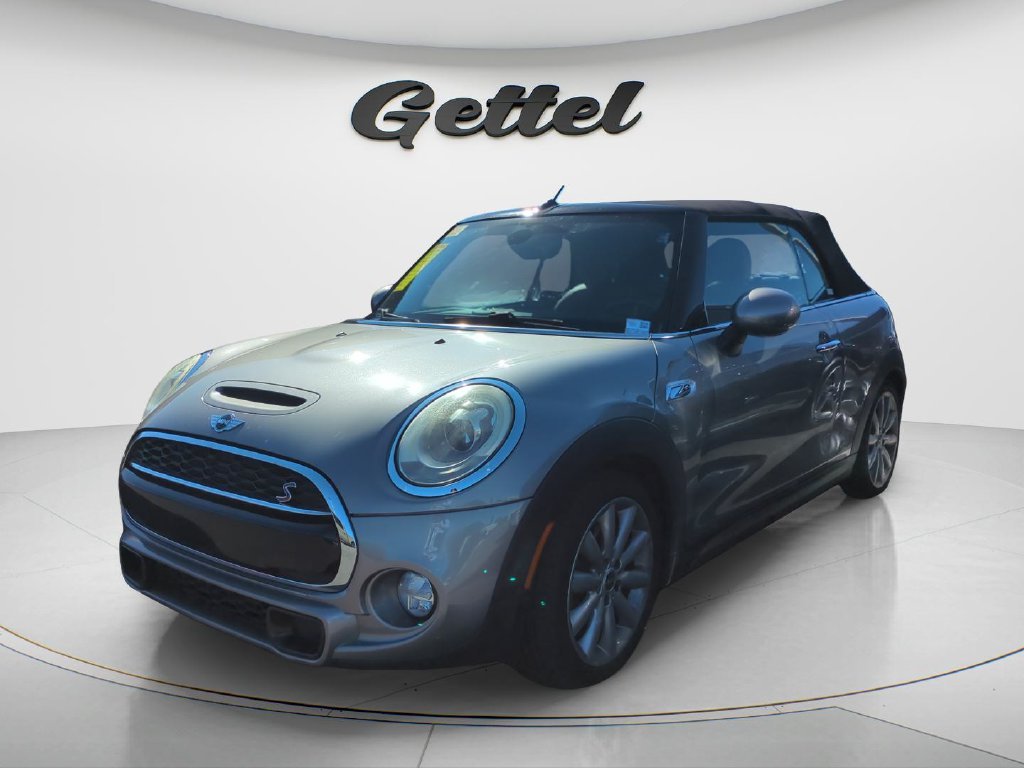 2017 MINI Cooper