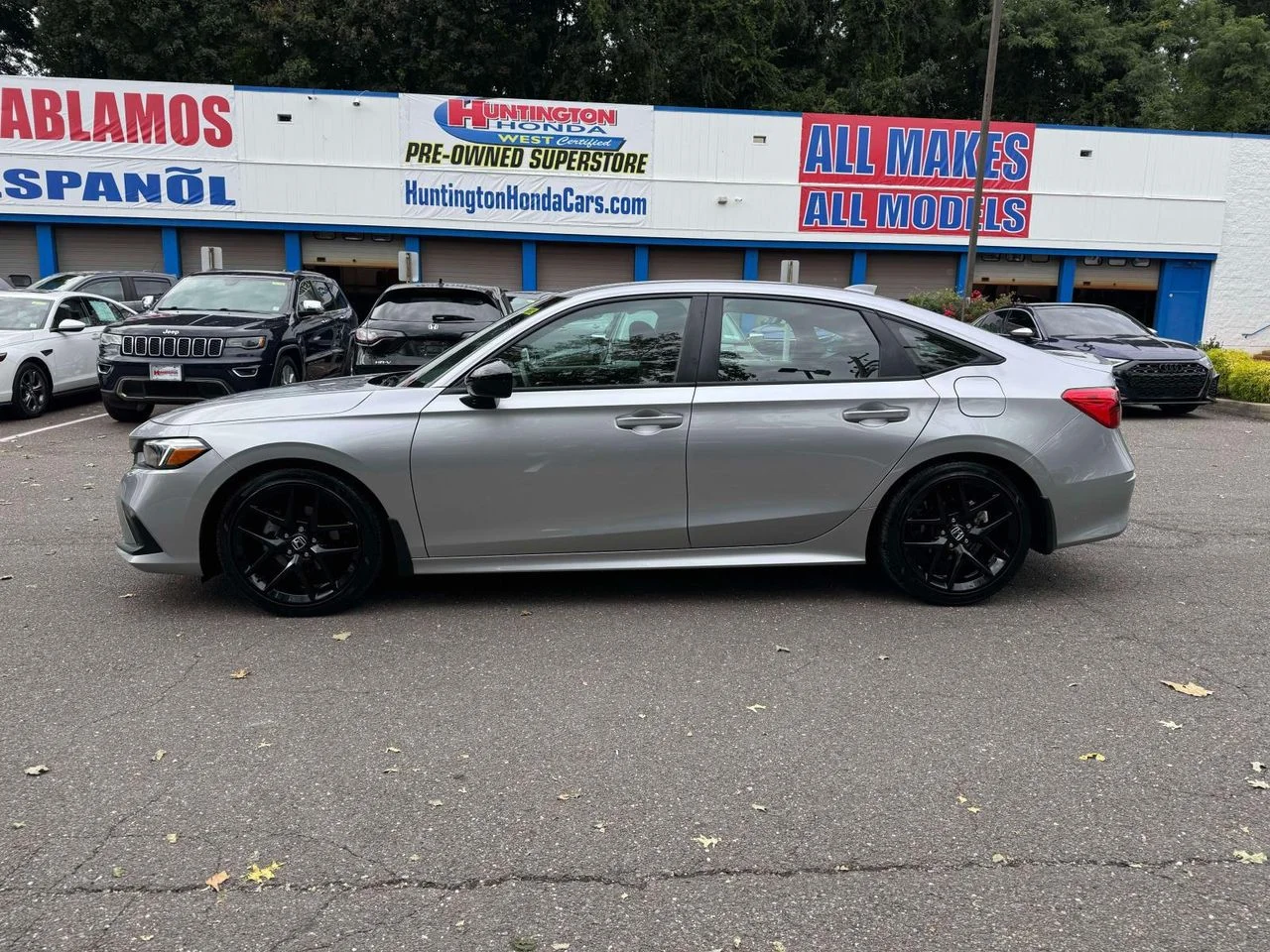 Certified Used 2024 Lunar Silver Metallic Honda Sport image 4