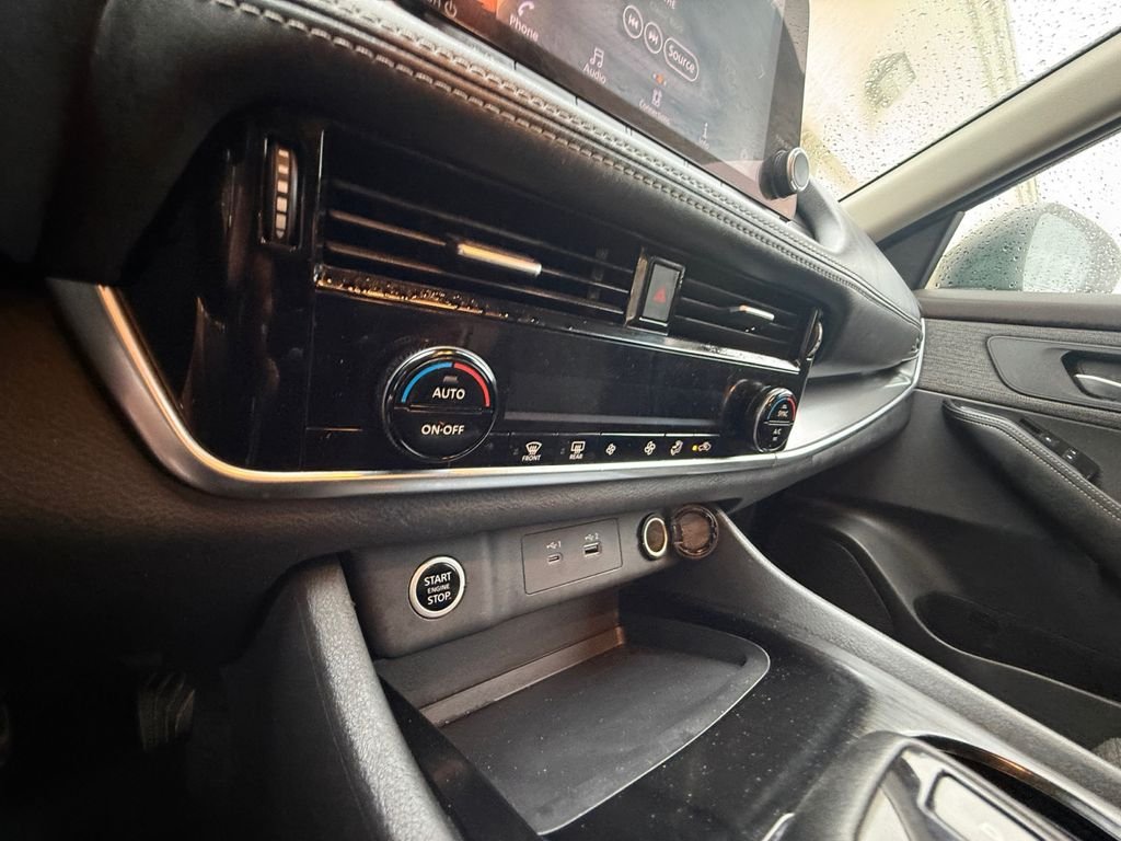 Used 2023 Black Nissan SV image 23