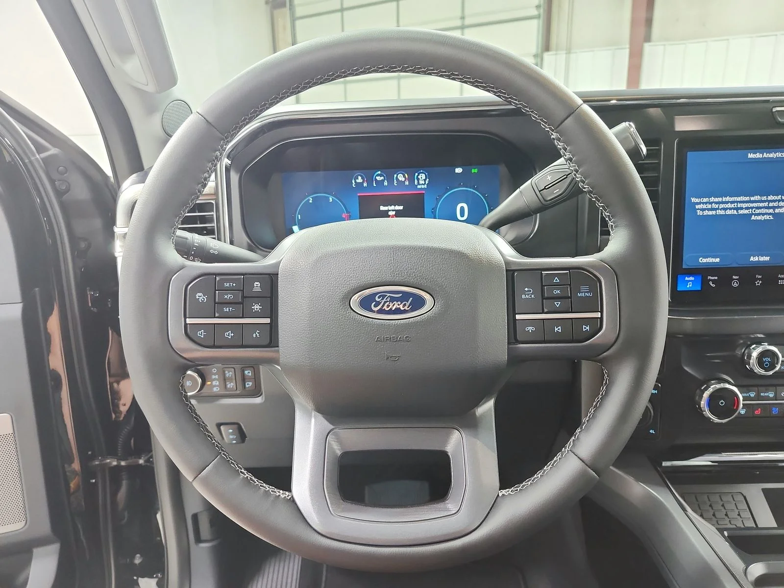 New 2026 Agate Black Metallic Ford F-250® Lariat® image 25
