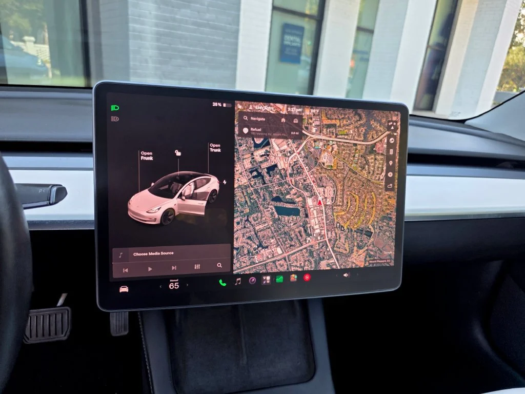 Used 2021  Tesla Long Range image 17