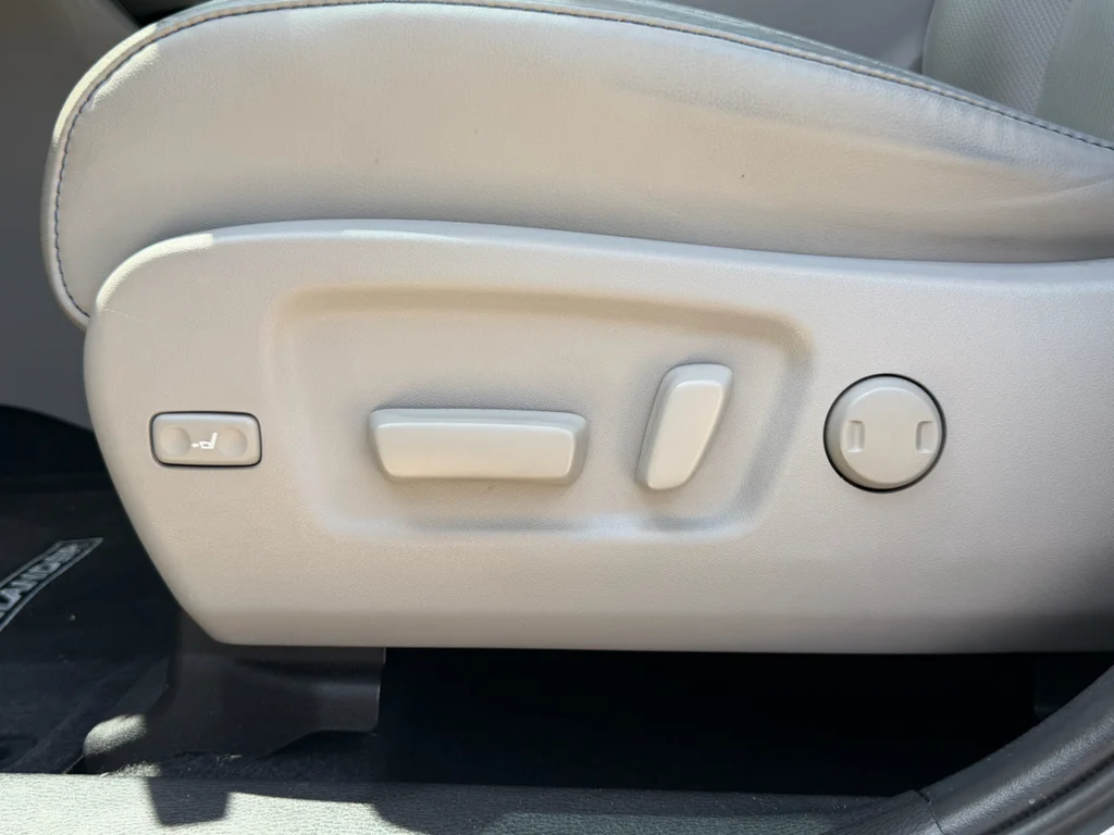 Used 2019 Celestial Silver Metallic Toyota Limited image 21