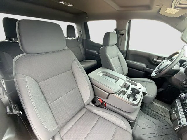 Used 2025 Summit White Chevrolet Custom image 28