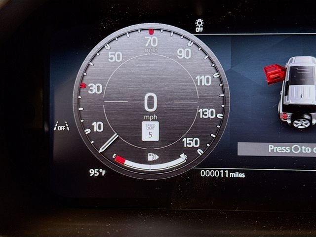 New 2026 Fuji White Land Rover X-Dynamic SE image 13