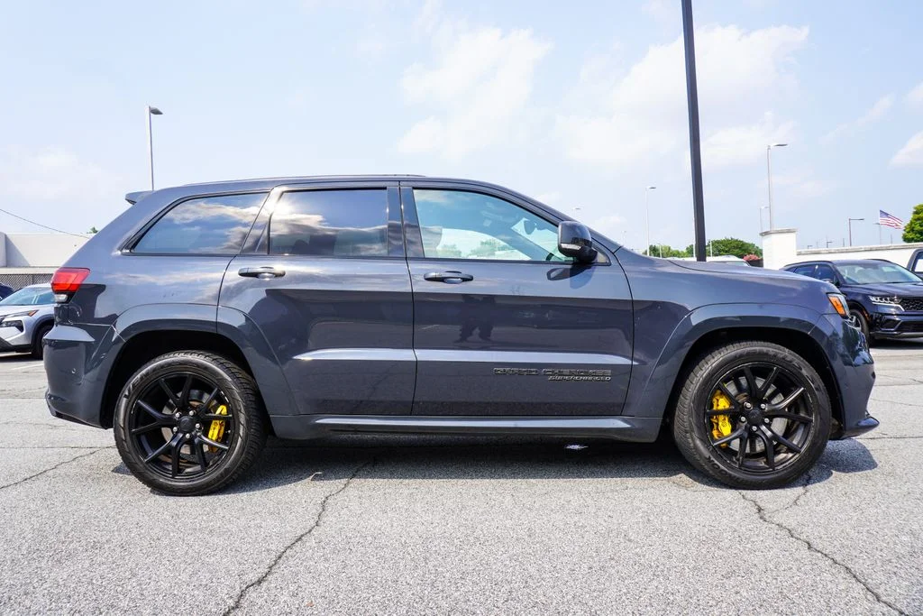 Used 2018 Black Jeep Trackhawk image 32
