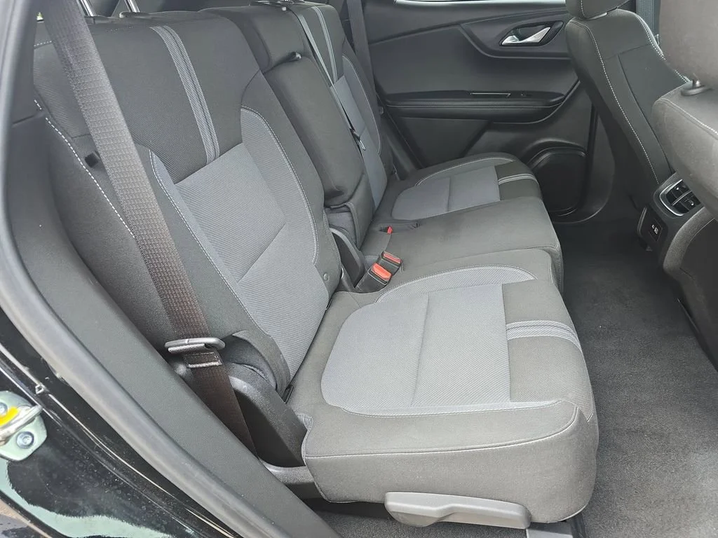 2025 Chevrolet Blazer 2LT - Photo 28