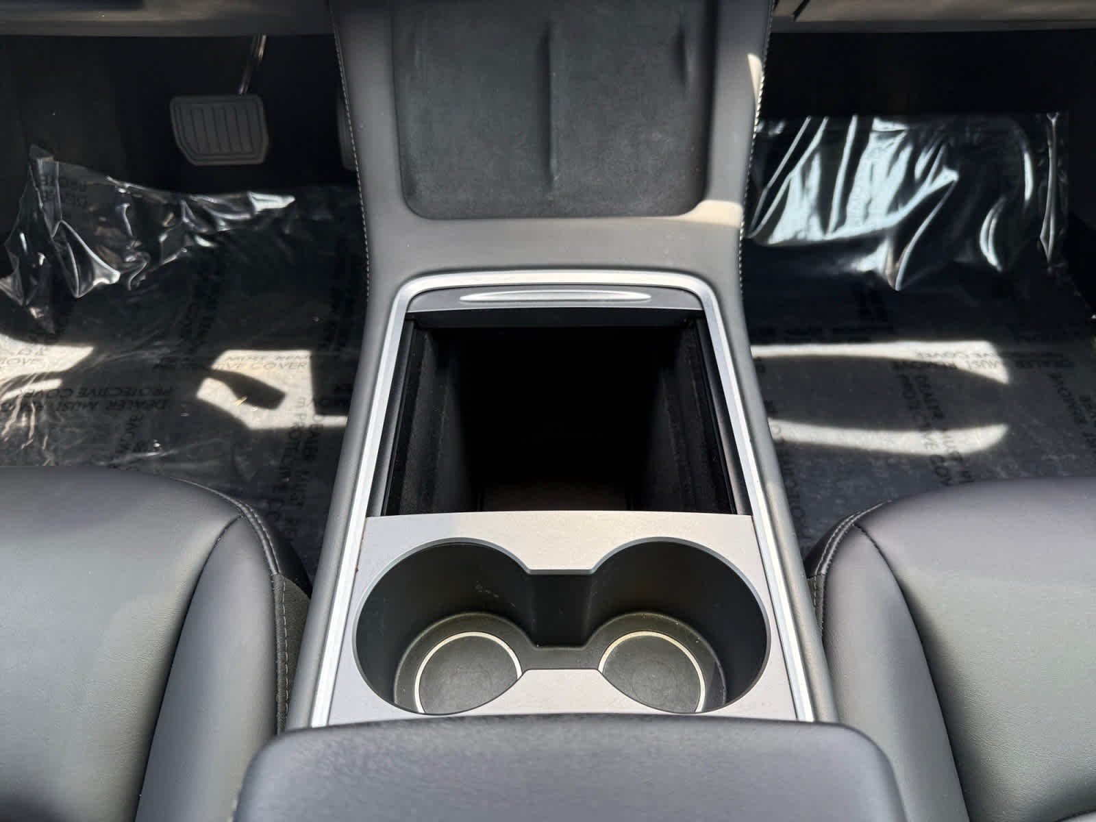 Used 2023 Midnight Silver Metallic Tesla  image 15