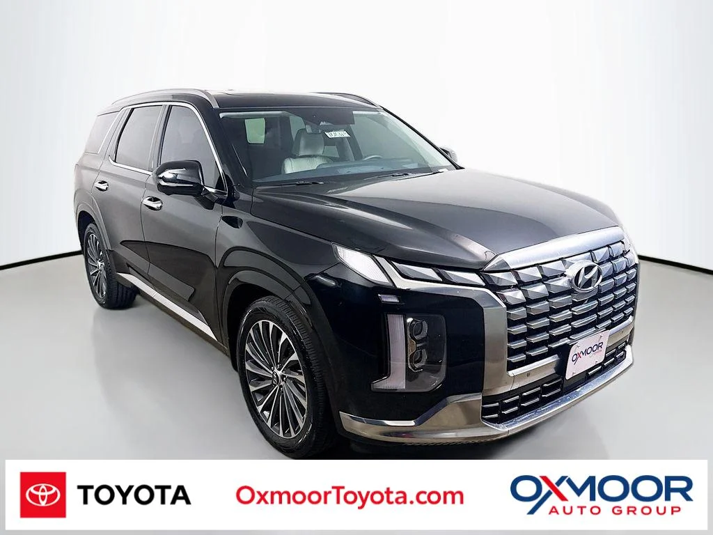 Used 2024 Abyss Black Pearl Hyundai Calligraphy image 1