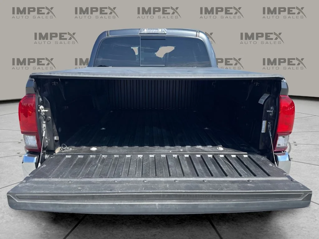 Used 2020 Gray Toyota SR5 image 24