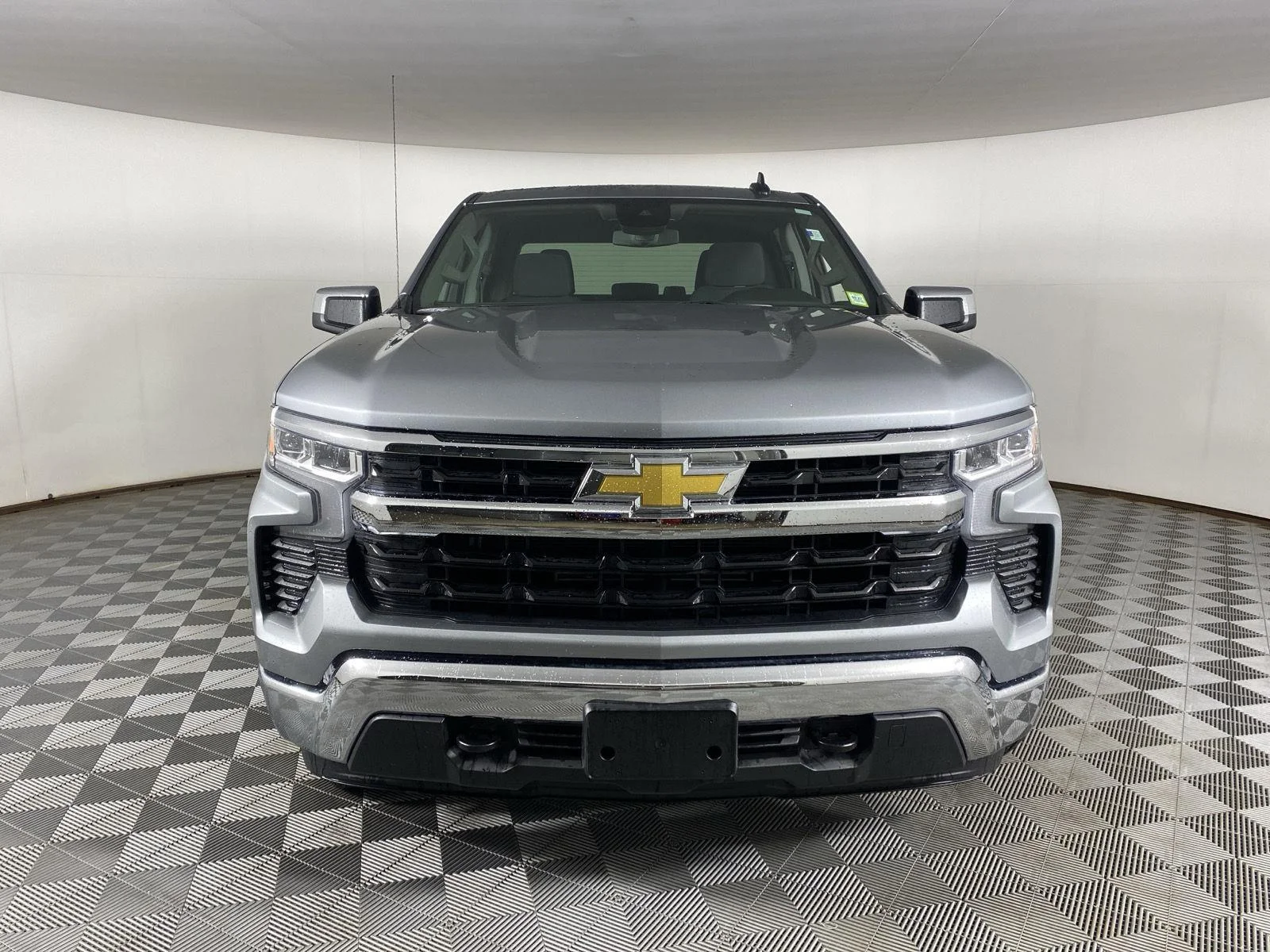 Used 2026 Sterling Gray Metallic Chevrolet LT (2FL) image 2