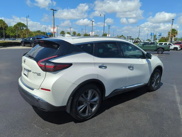 Used 2019 White Nissan Platinum image 6