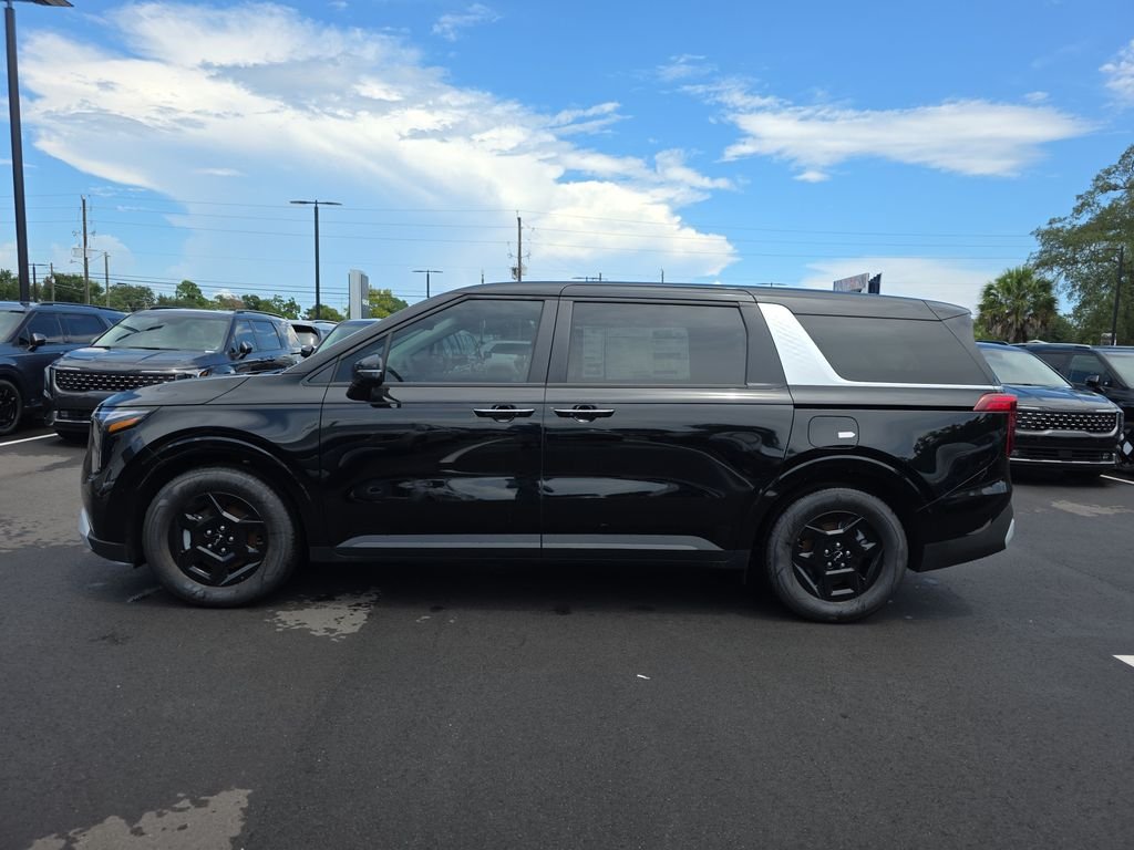 New 2026 Aurora Black Pearl Kia LXS image 4