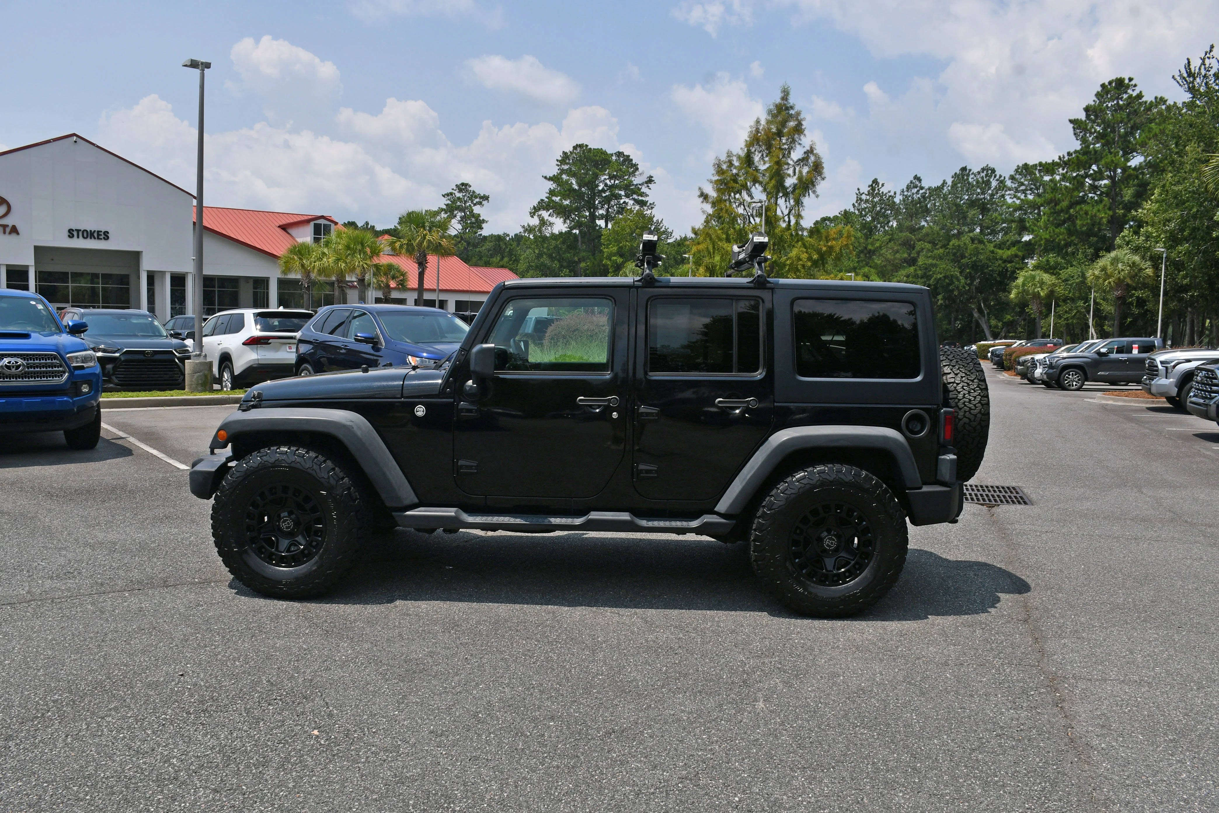 Used 2018 Jeep Wrangler JK Unlimited Sport S with VIN 1C4BJWDG2JL931342 for sale in Bluffton, SC