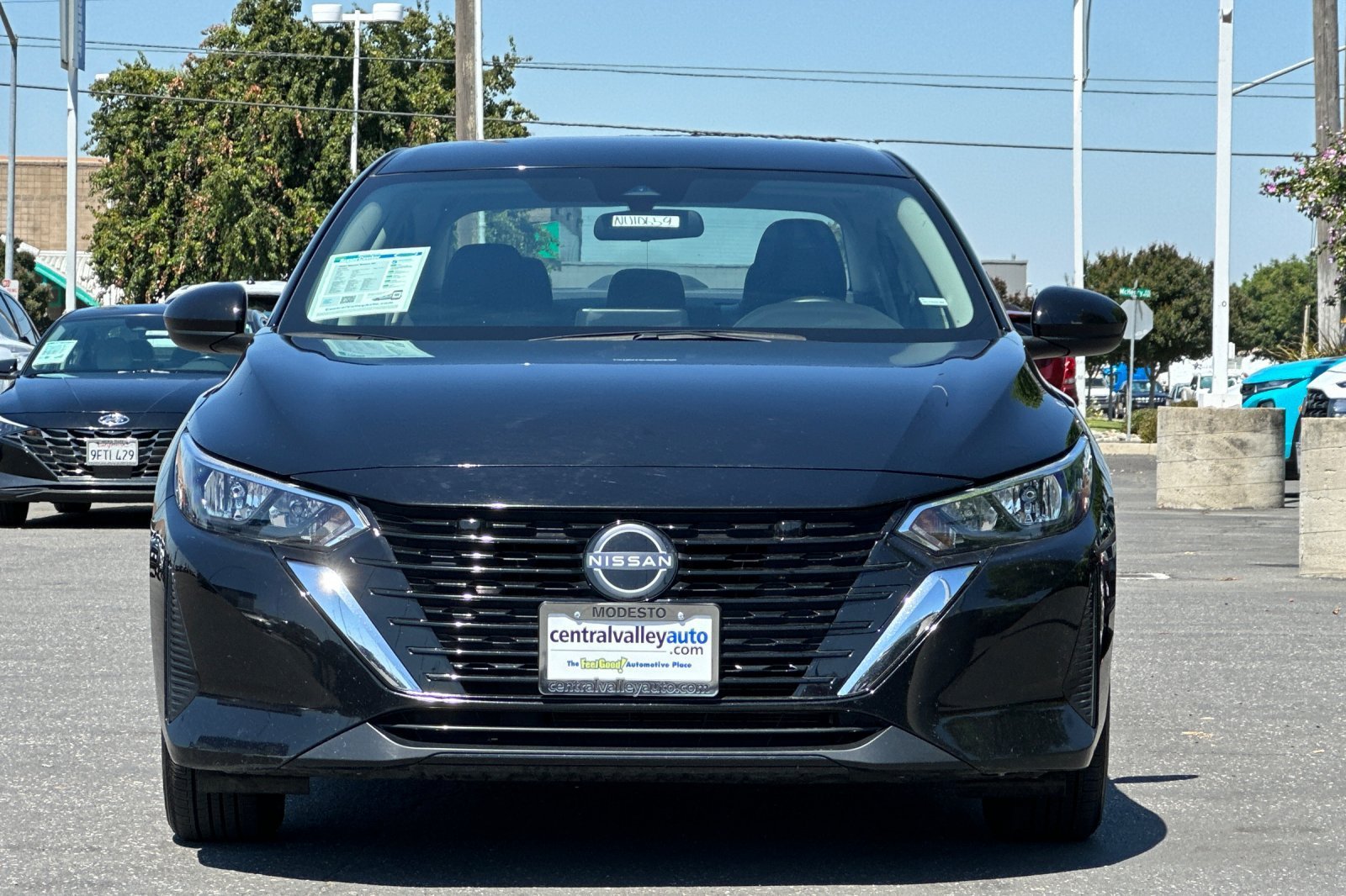 Used 2024 Super Black Nissan SV image 9