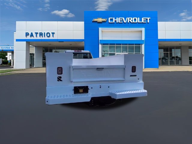 New 2025 Summit White Chevrolet Work Truck image 9