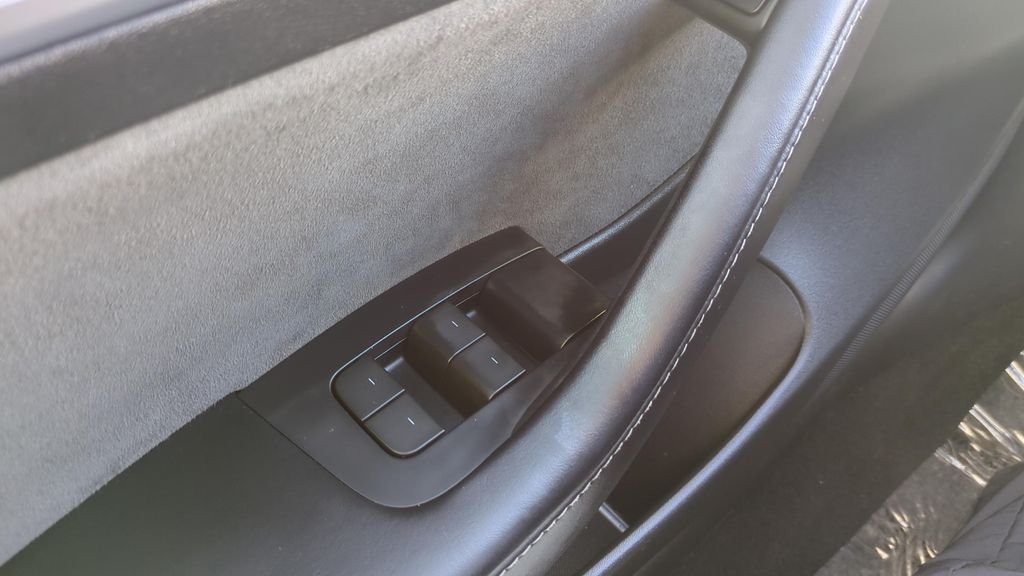 Used 2023 Black Tesla Base image 19
