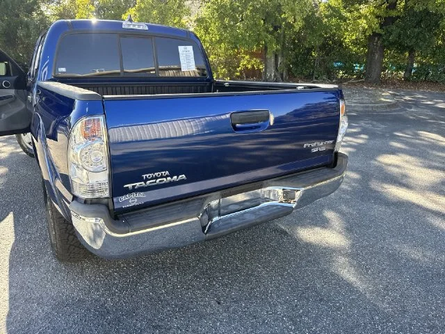 Used 2015 Blue Toyota PreRunner image 34