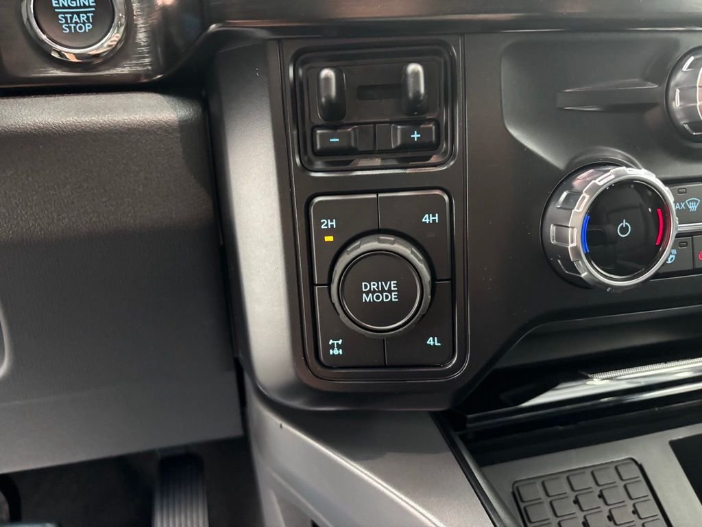 New 2026 Black Ford Lariat image 29