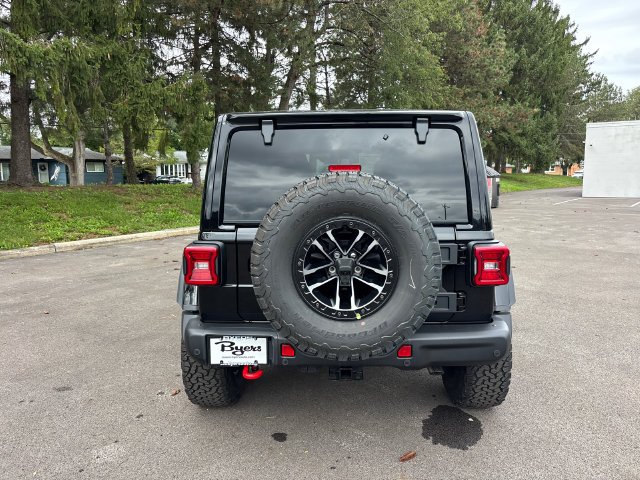 New 2027 Black Clearcoat Jeep Rubicon X image 29