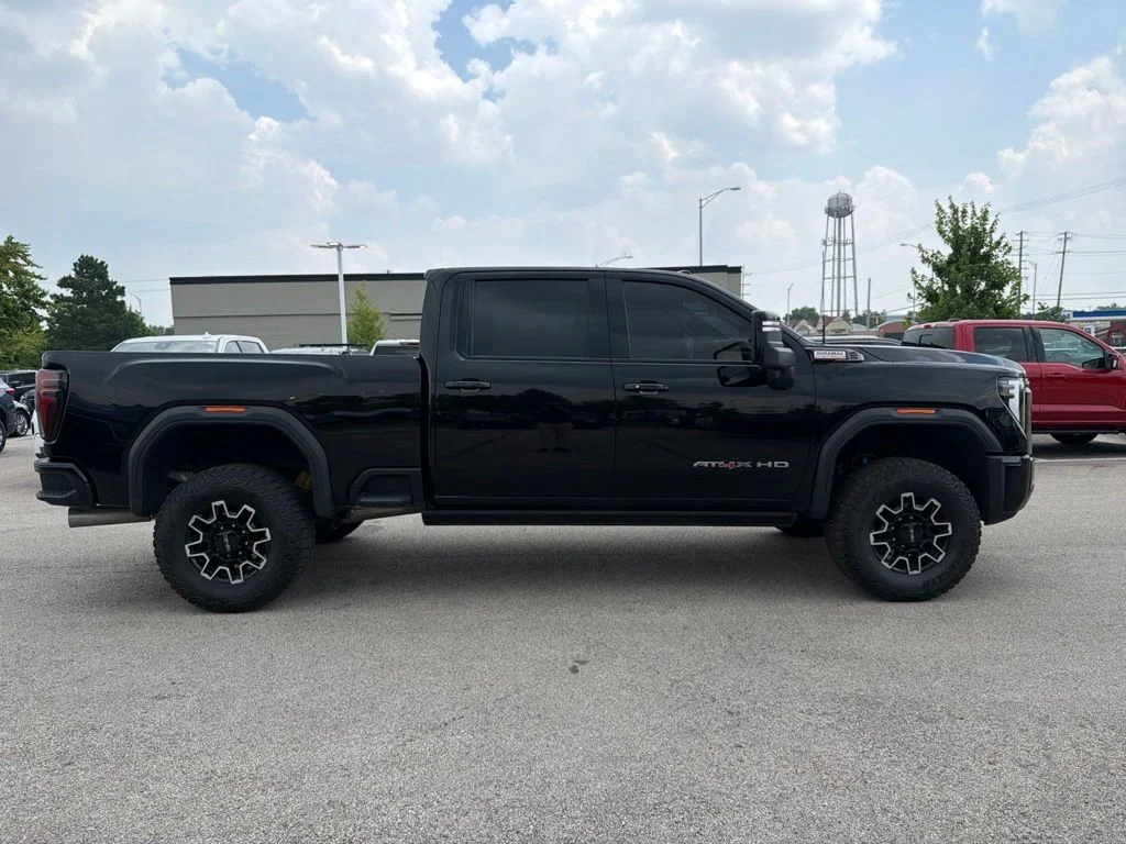 Used 2025 Black GMC AT4X image 8
