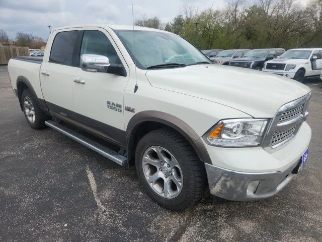2018 RAM 1500 Laramie 4x4 Crew Cab 5'7's photo
