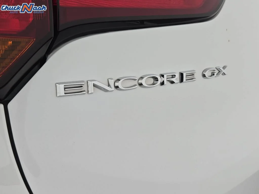 Used 2022 SUMMIT WHITE Buick Essence image 35