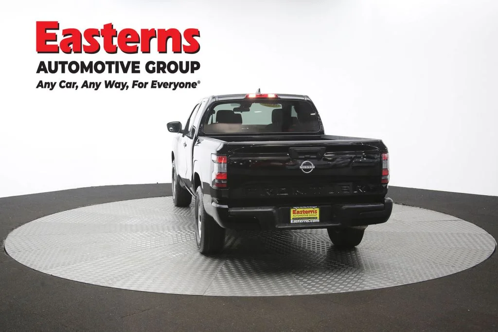 Used 2022 Black Nissan S image 34