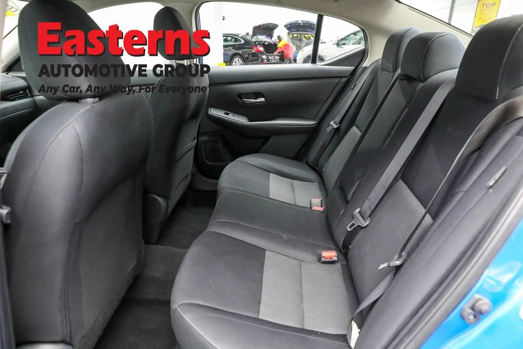 Used 2021 Blue Nissan SV image 20