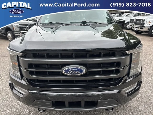Used 2023 Black Ford Lariat image 10