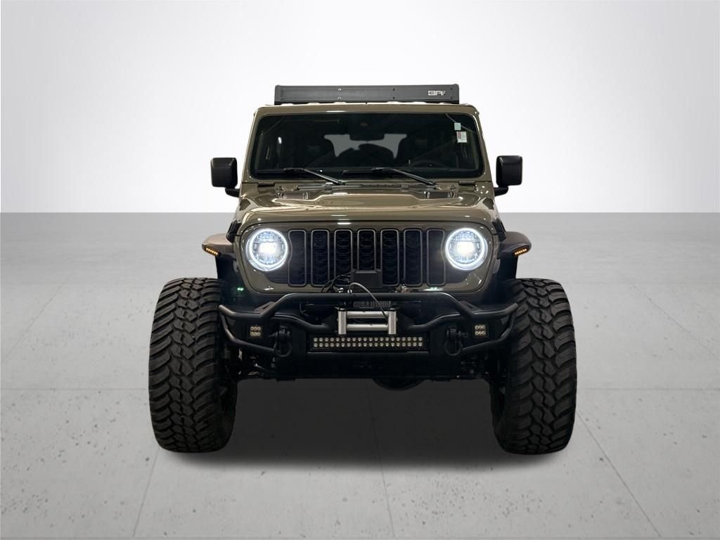 Used 2025 41 Jeep Rubicon image 4