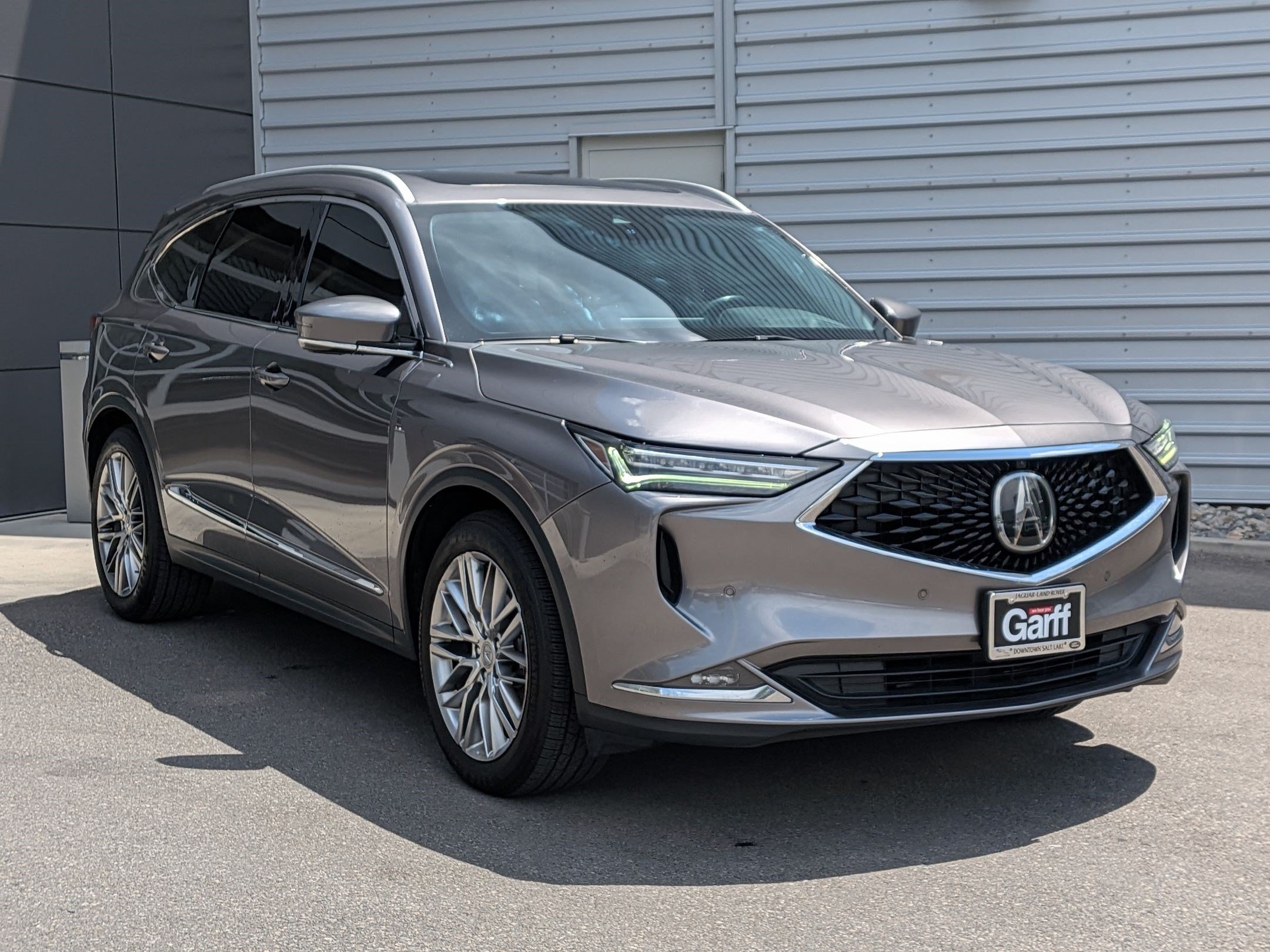 Used 2022 Liquid Carbon Metallic Acura w/Advance Package image 3