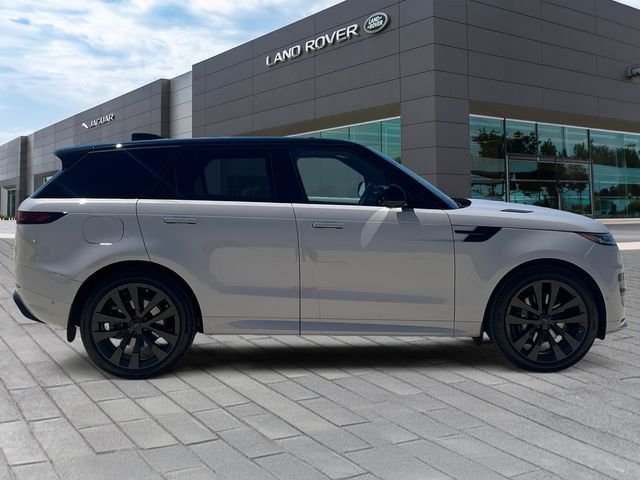 Certified Used 2026 Gray Land Rover Dynamic SE image 6