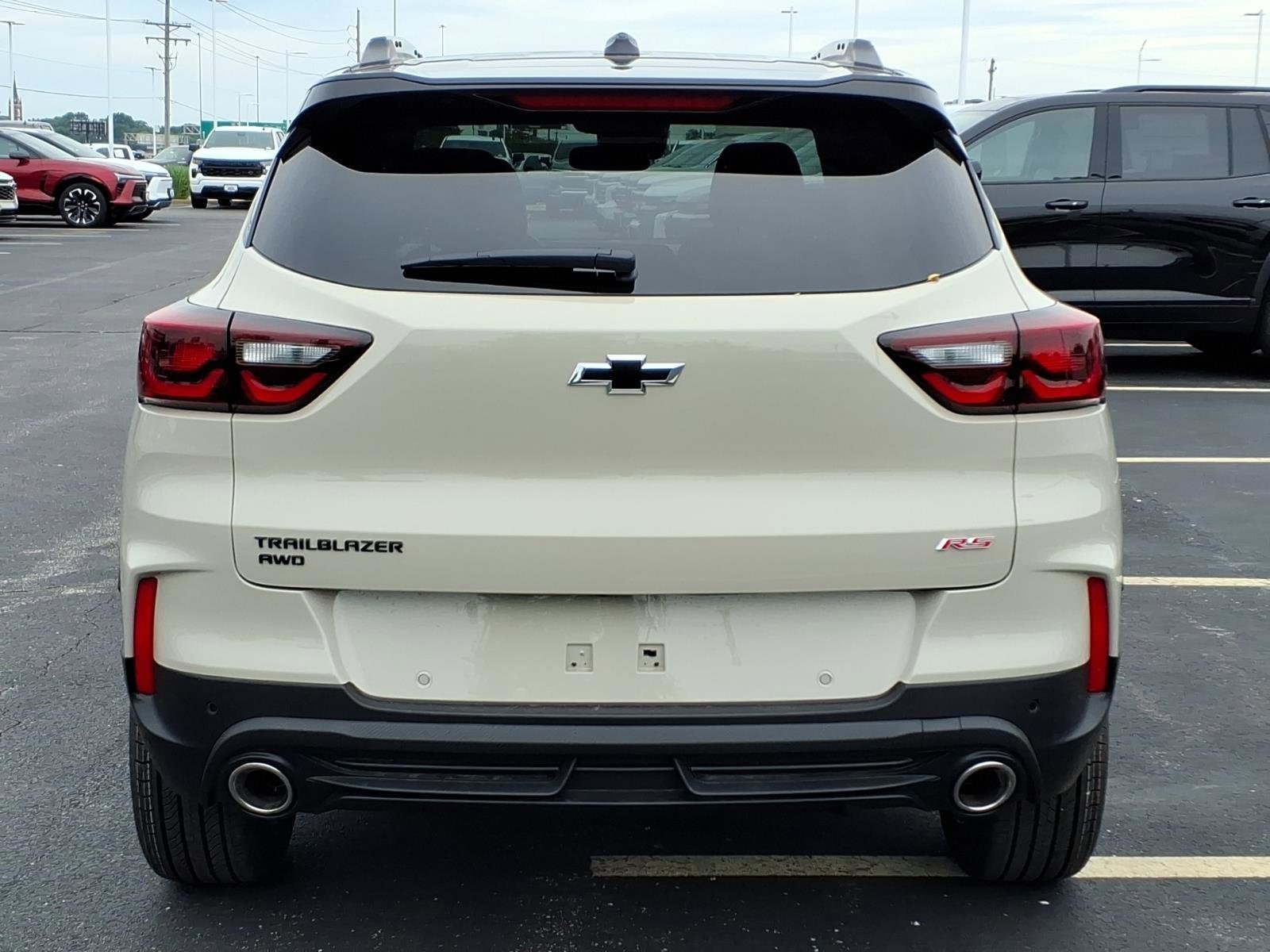 New 2026 White Sands Chevrolet RS image 20