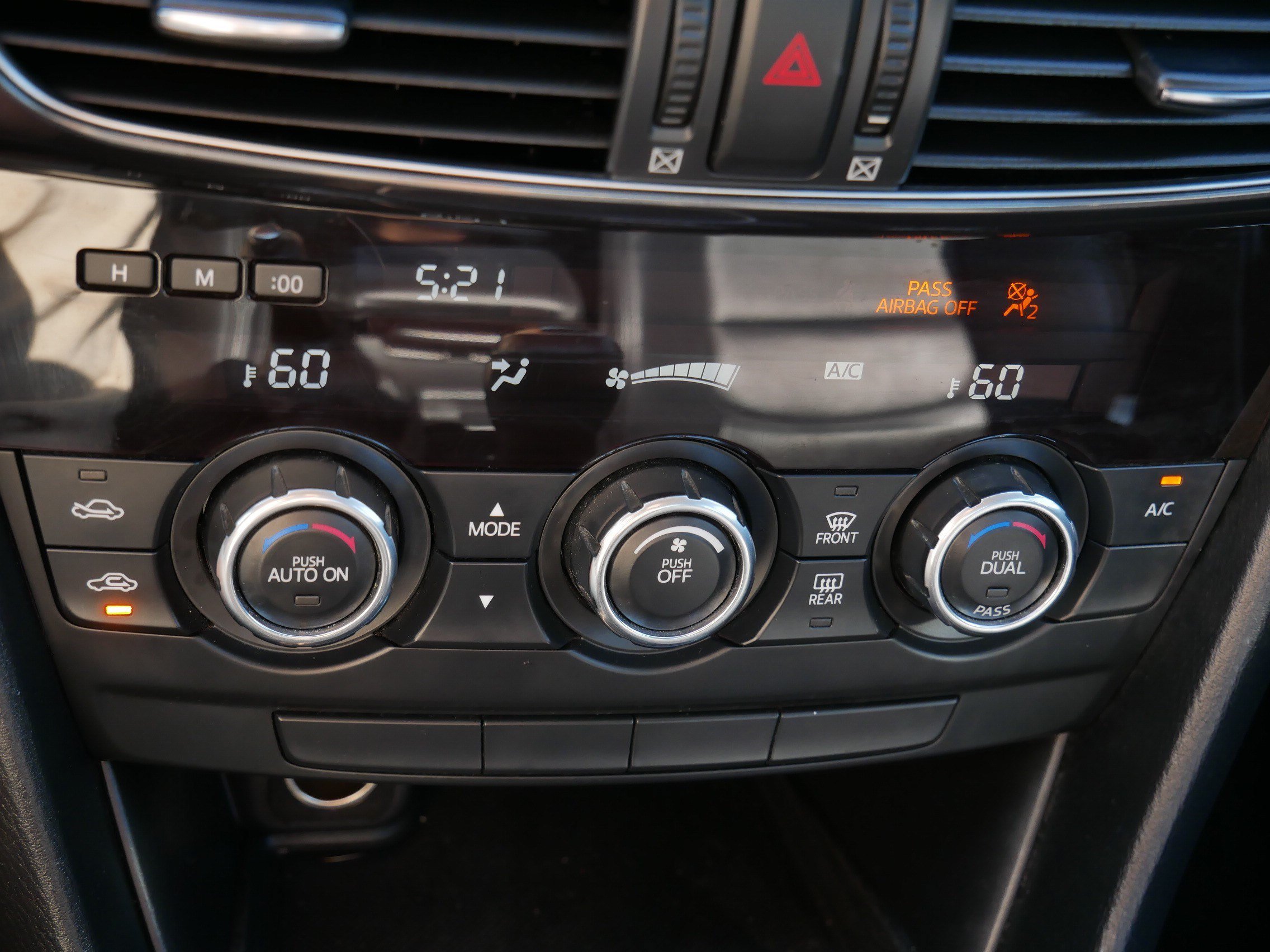Used 2015 Meteor Gray Mica Mazda i Touring image 23