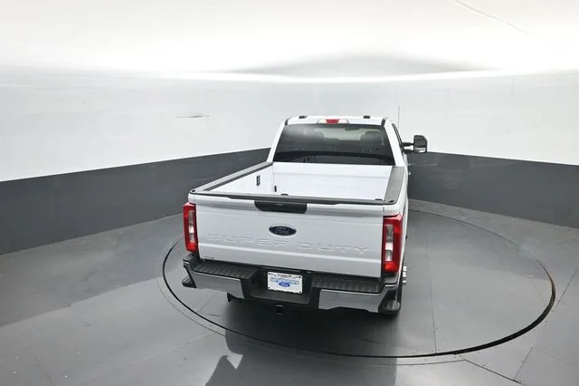 New 2026 Oxford White Ford F-350® XLT image 29